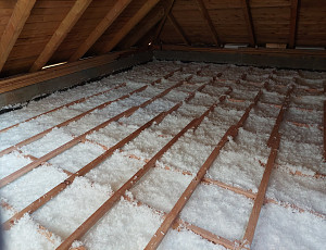 Zateplení stropu rodinného domu a zhotovení podlahového systému